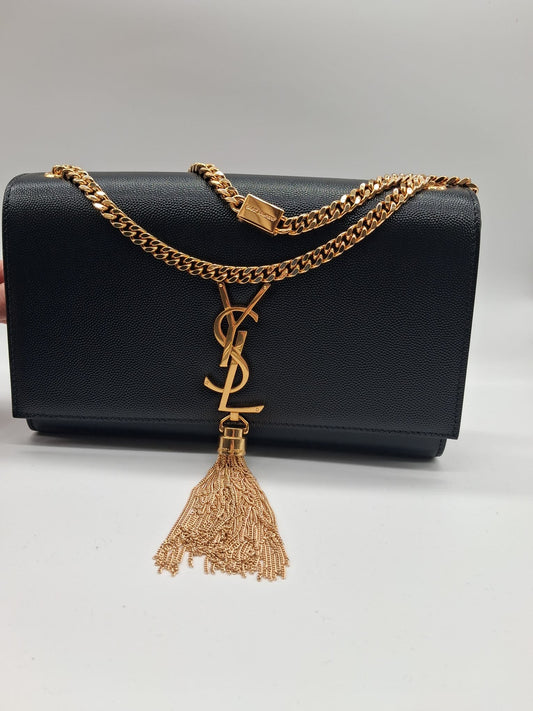 YSL KATE MEDIUM TASSEL CON NAPPINA IN PELLE GRAIN DE POUDRE BLACK