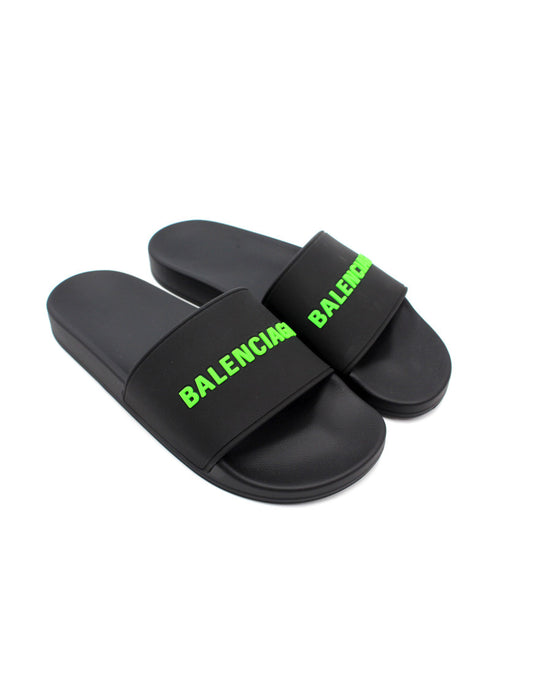 Balenciaga Flip Flops black